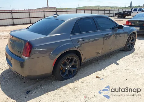 2020 Chrysler 300 Touring from USA, damaged, VIN 2C3CCAAG5LH179047